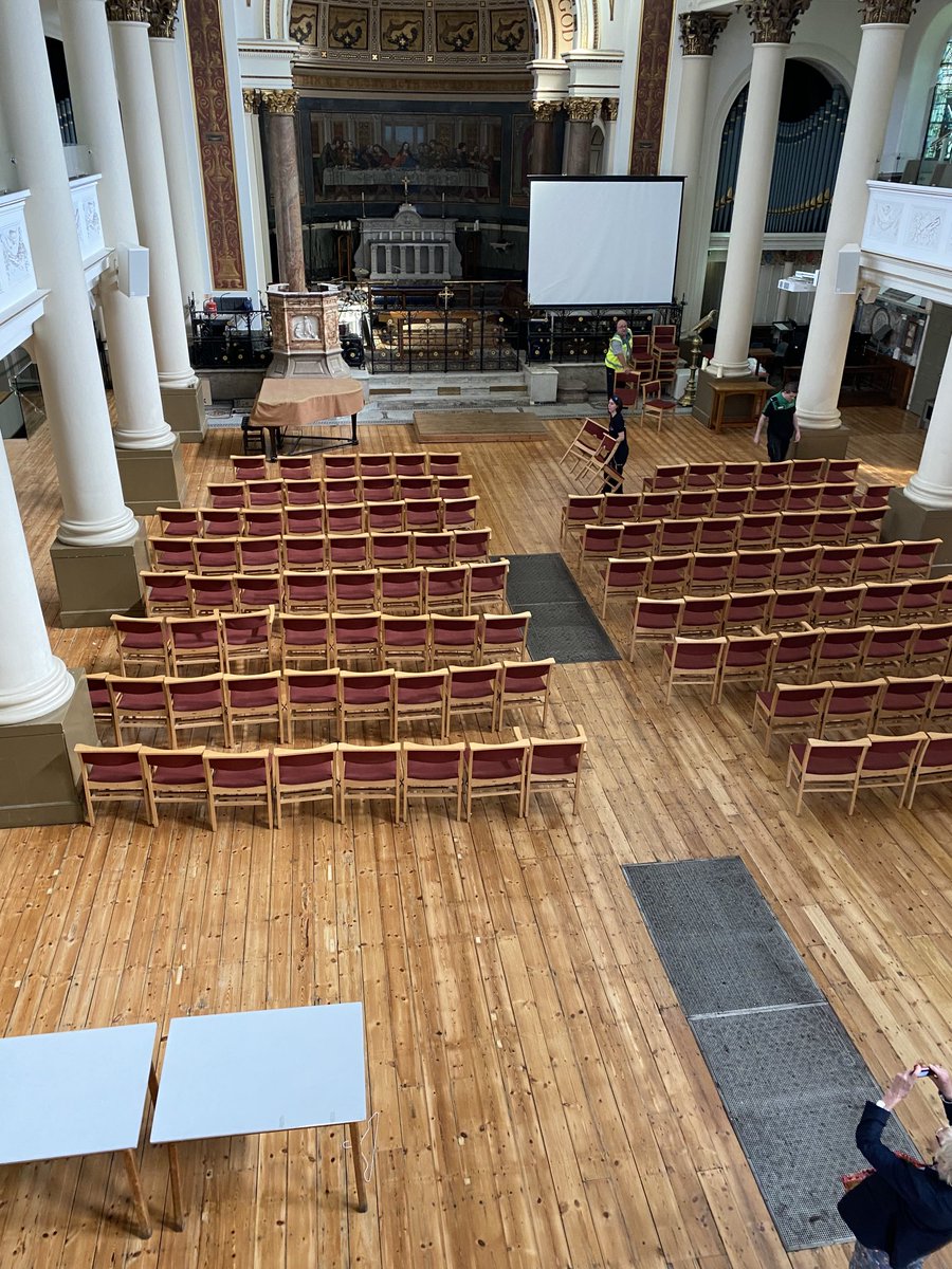JaneBaileySJA3's tweet photo. 1st Treatment centre set up for Notting Hill tomorrow great team of logistics volunteers 💕 https://t.co/vyawrBeEJM