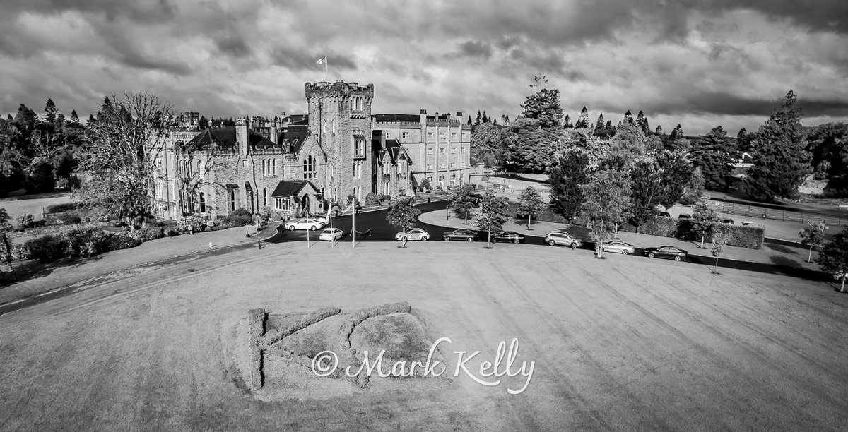 The grounds of @Kilronan_Castle looking immaculate this morning for the participants of the Carrick Camino 2023 as they passed through on their way towards Keadue and the climb towards Arigna

#kilronancastle
#kilronan 
#roscommon
#carrickcamino
#irelandshiddenheartlands