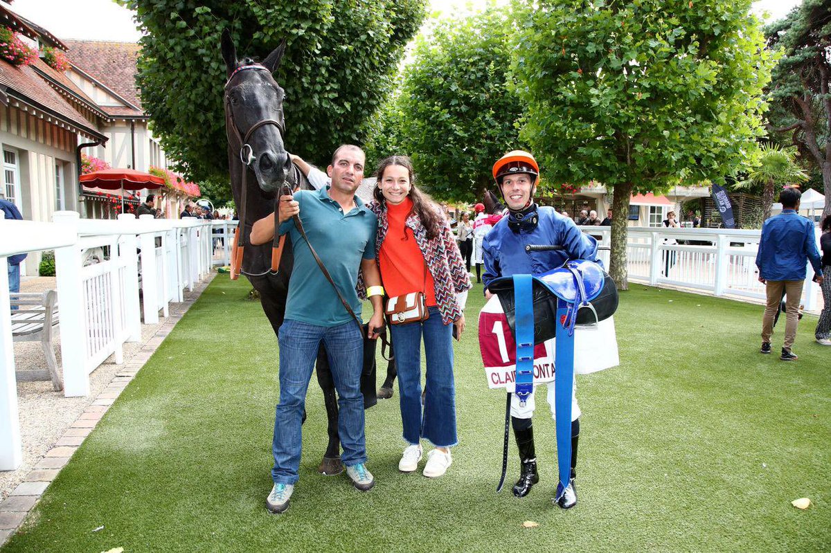 🏆 𝓜𝓪𝓻𝓼𝓮𝓵𝓪𝓷 (𝐠𝟐 𝐄𝐚𝐫𝐧𝐬𝐡𝐚𝐰 & 𝐃𝐢𝐧𝐤𝐚) won the Zeturf (North Jet) price at @hippoclairefont under an excellent ride of @CristianDemuro 𝕋𝕙𝕚𝕤 𝕚𝕤 𝕙𝕚𝕤 𝕤𝕖𝕔𝕠𝕟𝕕 𝕨𝕚𝕟 𝕚𝕟 𝕥𝕙𝕣𝕖𝕖 𝕤𝕥𝕒𝕣𝕥𝕤 (𝟙-𝟛-𝟙) !