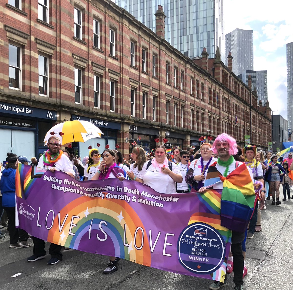 Karen Mitchell tweet media