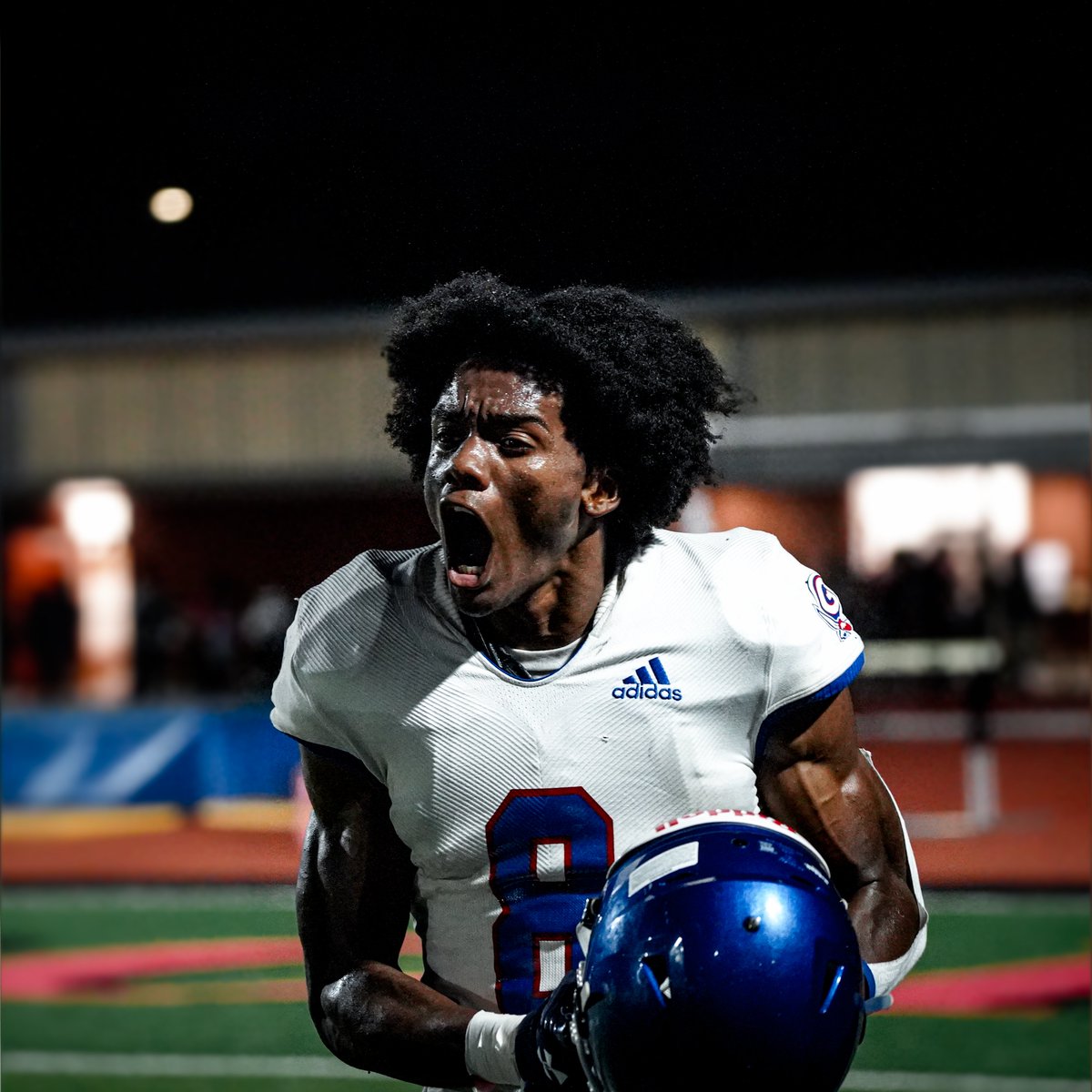mattfreeman05_'s tweet photo. Opposing coach: "Don't kick to 8. Don't kick to 8." 

5 touchdowns (including 2 kick returns for TDs) later...@cam_will30 https://t.co/29vu1Stjpi