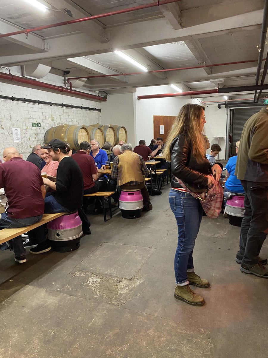 craftwo04350732's tweet photo. @WishboneBrewery busy as …already ,starting off on #tillerpin its a great brew https://t.co/D3Oylatns9