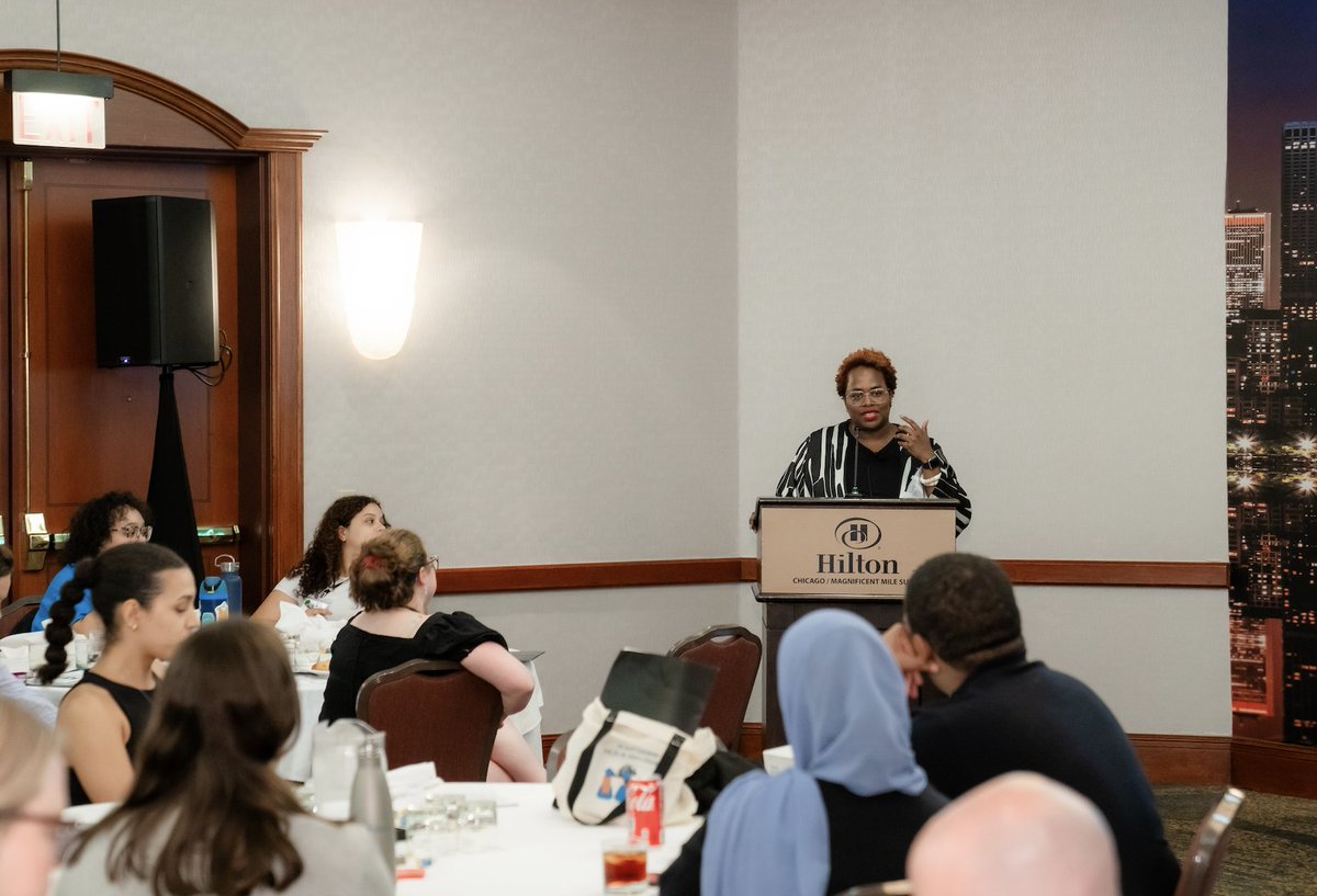 newprofit's tweet photo. Earlier this summer, Tuliane Montgomery, CEO of New Profit, delivered the keynote speech at @BottomLineOrg's All Staff Convening in Chicago. Her talk focused on strategies for building and facilitating trust to enhance collaboration.
#Leadership #Collboration #Nonprofits https://t.co/j5lPqUEc7i
