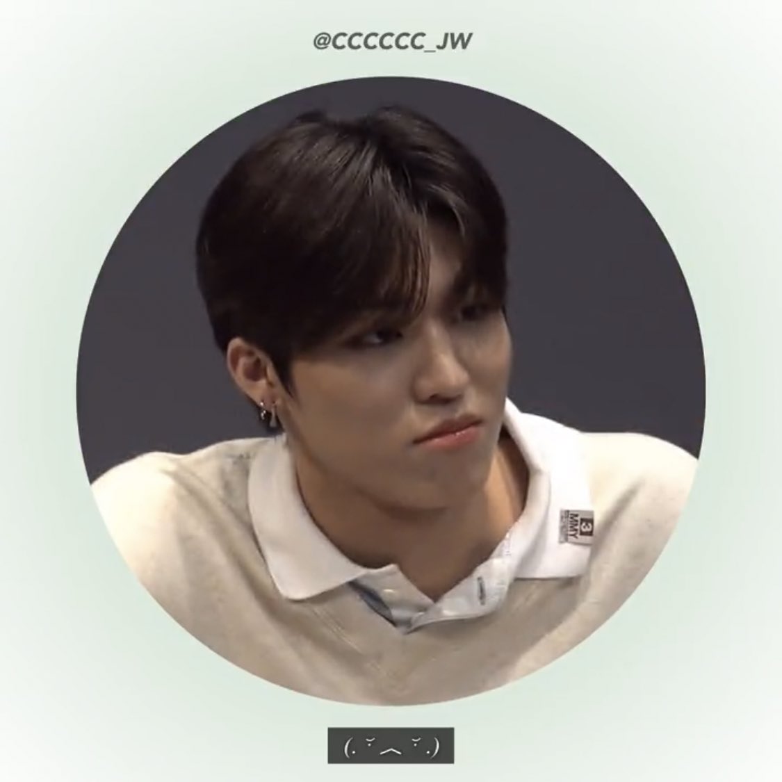parkjwootwts's tweet photo. babyyyyy 😭 https://t.co/7OPxO4179w