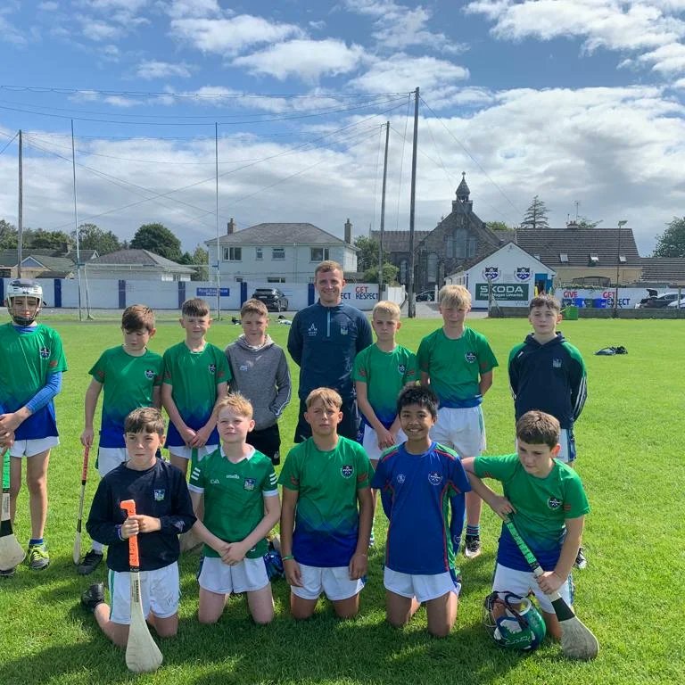 MurroeBoher's tweet photo. Summer Hurling Camp 2023.
A great turnout with over 70 Bord na nOg players in attendance at this year's Summer Hurling Camp.
The players had three great days of entertainment with the visit of Liam McCarthy Cup on Wednesday and All Ireland winning hurler Peter Casey on Thursday. https://t.co/sotO9U9ZdG