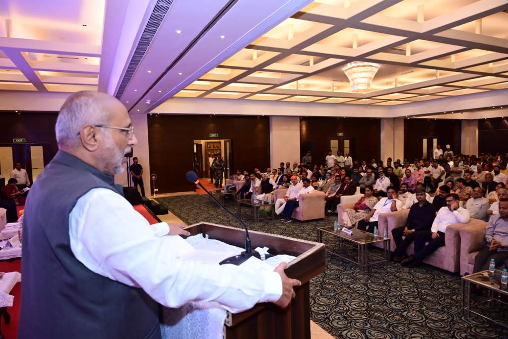 तटस्थ, सतर्क और जागरूक रहे मीडिया, राज्यपाल CP राधाकृष्णन ने…-Media should be neutral, alert and aware, Governor CP Radhakrishnan…