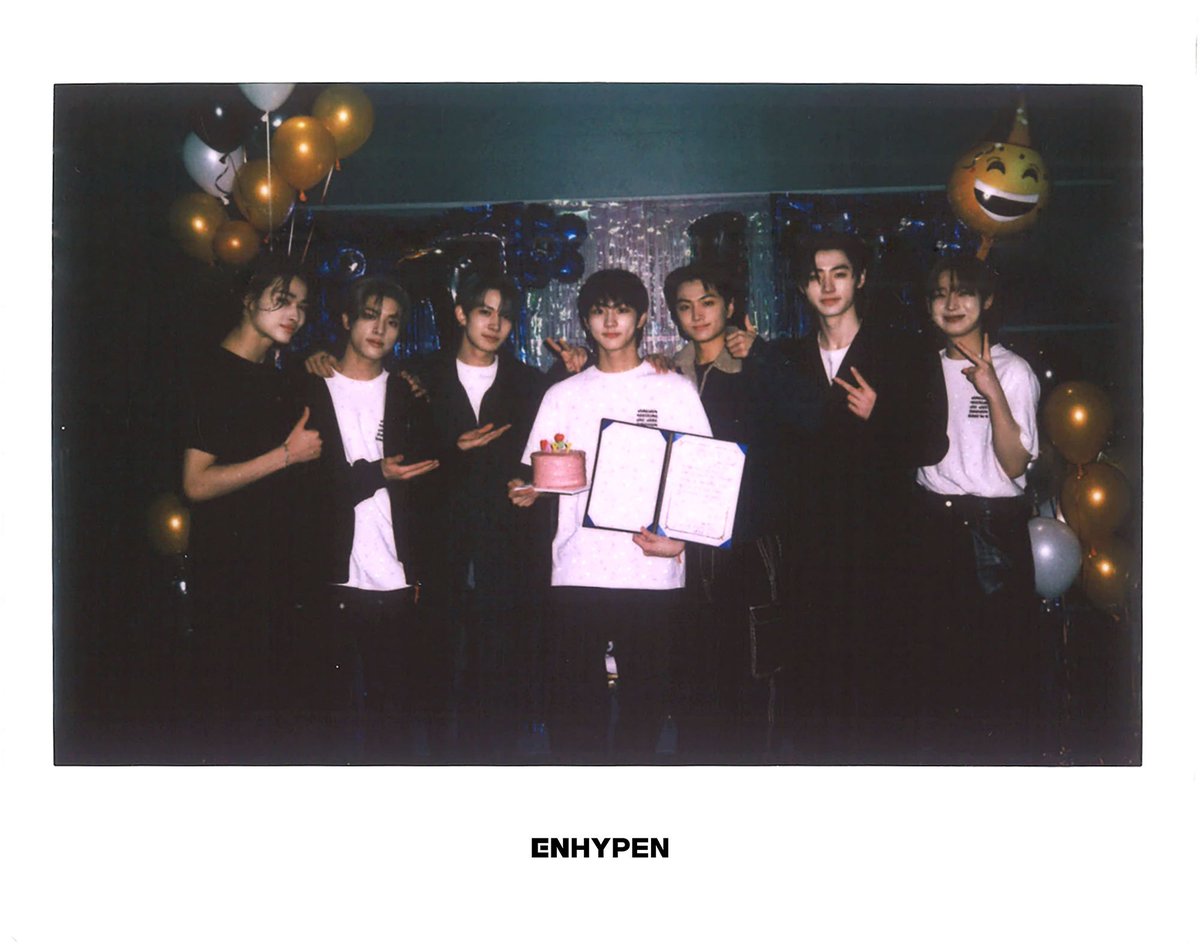 PHOTO | 230826

ENHYPEN Debut 1000th Day Special Memory Present 🌔

(1)

#1000DaysWithENHYPEN #ENHYPEN #엔하이픈 <a href="/ENHYPEN/">ENHYPEN OFFICIAL</a> <a href="/ENHYPEN_members/">ENHYPEN</a>