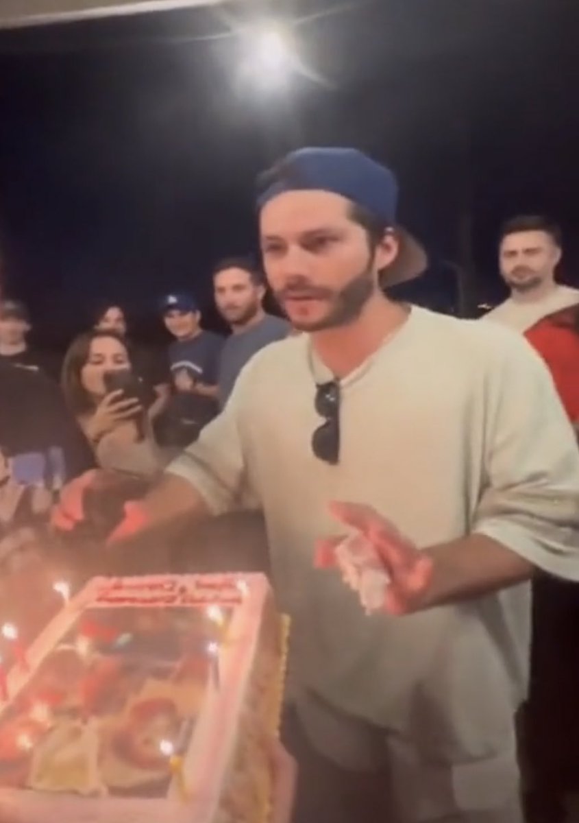ManonGrasset_'s tweet photo. #DYLANOBRIEN Happy birthday to my man <3 https://t.co/TVaPUT3uOv