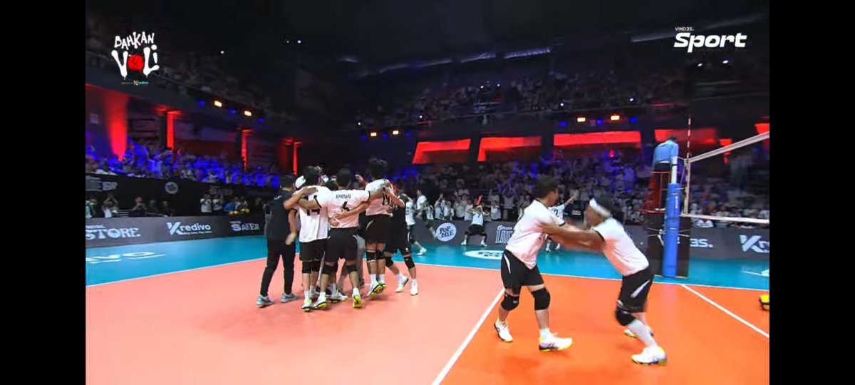 dly_volleyball's tweet photo. #BahkanVoli
The Prediksi 2-3 The Actors

25-22 | 21-25 | 25-14 | 24-26 | 11-15

Selamat kepada tim The Actors, menghibur 👏

📸 @vindestwitt https://t.co/v0QSygufWe