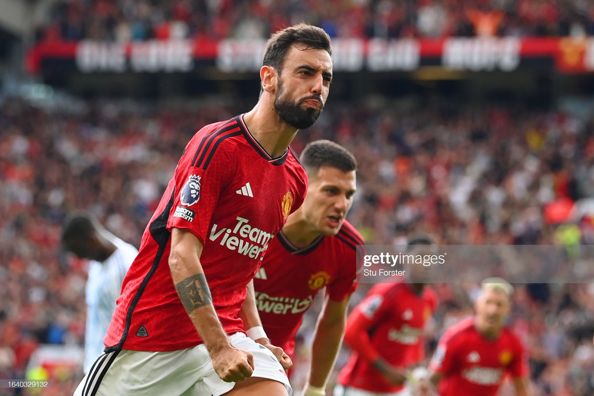 mahsenmohammed1's tweet photo. @Afr_YouthVoices in Pain Seeing that @B_Fernandes8 Clutch Performance. Goal, Assist, Responsible for the Red Card. My Captain ©️. They tried to Sneak a Sociedad Reject in the Same Bracket. CAPTAIN'S PERFORMANCE. WHAT A BALLER
 #CreativeMachine #MUNNFO @ManUtd #PremierLeague https://t.co/EsoZXO2IHC