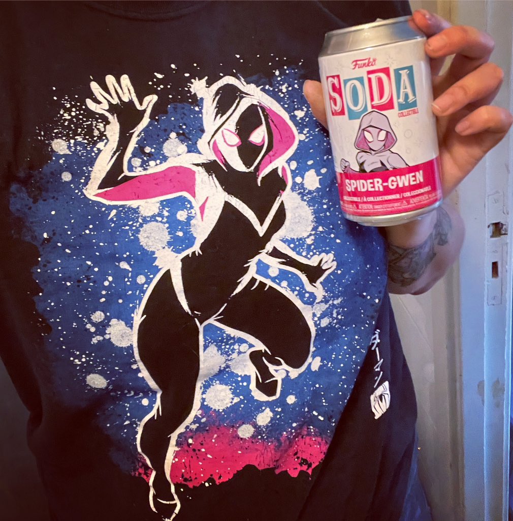 Queen_Stinkor's tweet photo. I bought a Funko Soda Spider-Gwen wearing my Spider-Gwen shirt and the cashier didn’t even say anything 🥲💔 https://t.co/c6fzkoiDAW
