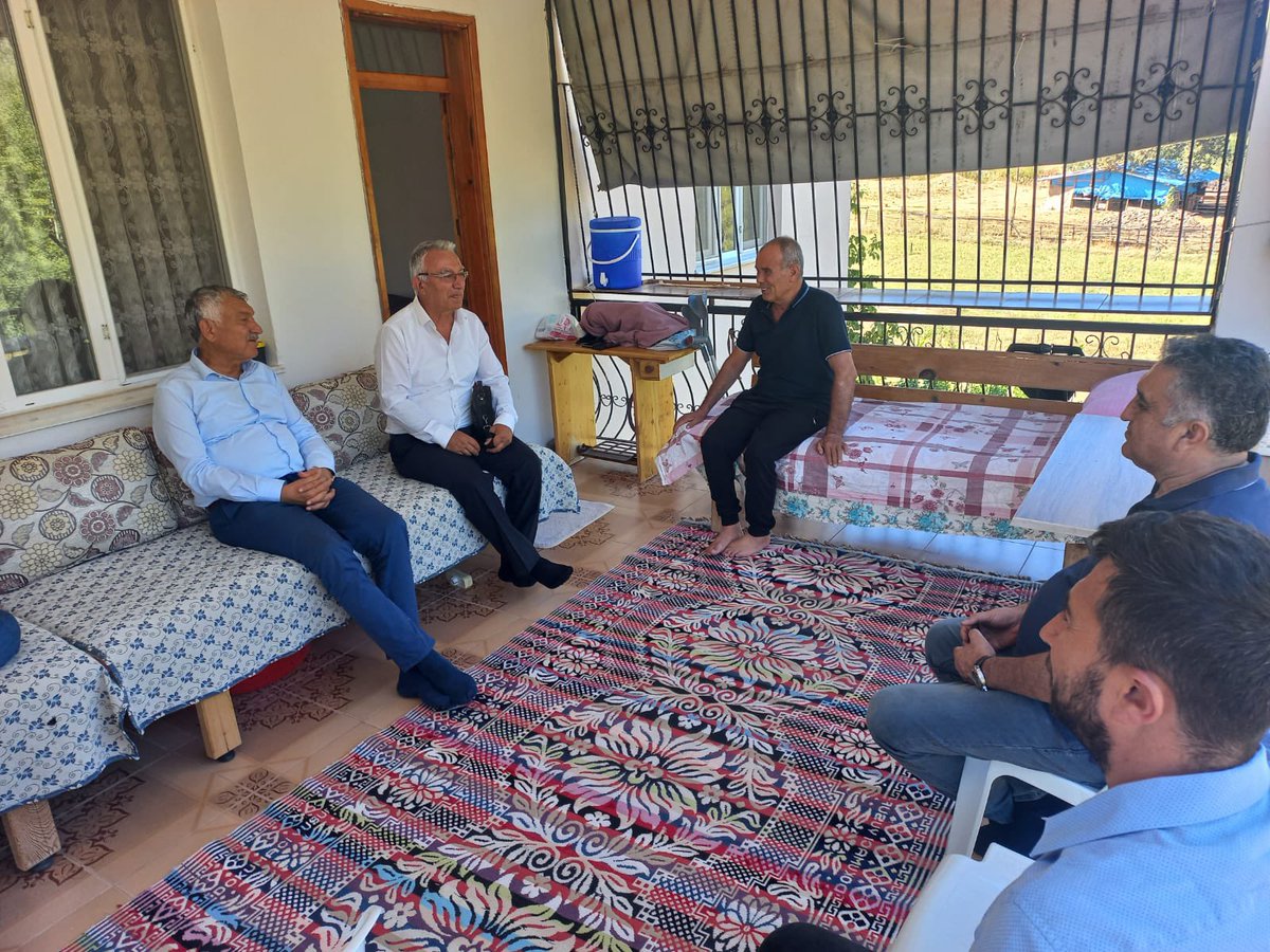 Saimbeyli Gürleşen köyü eski muhtarımız Atalay Özkan'ı ziyaret ederek geçmiş olsun dileklerimizi ilettik.