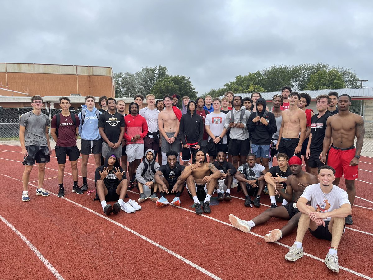 Keeping the tradition going! 
Another year of our timed mile in the books!  #BulldogPride