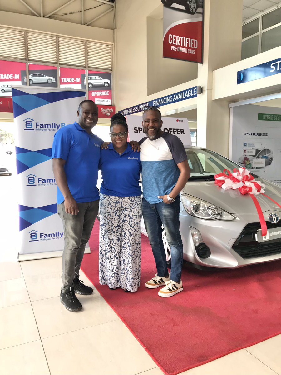 SpiceFMKE's tweet photo. Get up to 95% financing of your @AutomarkCFAOKE dream car from .@FamilyBankKenya.
60 month repayment. No processing fees.
#AutomarkOpenDay #FuzuNaFamilyBank https://t.co/EVX2u4S0Tm