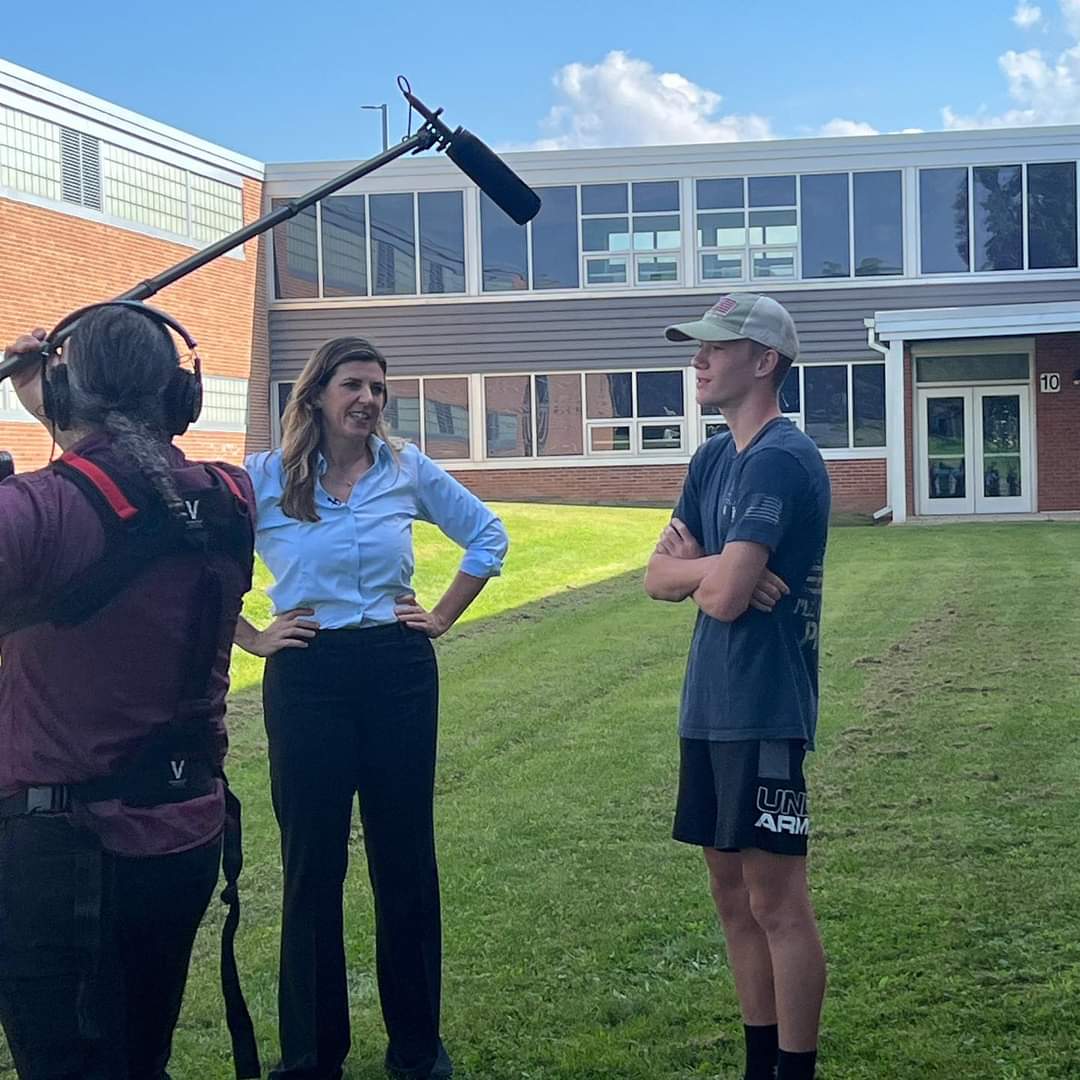 IU11CareerReady's tweet photo. Mifflin County Superintendent, Vance Varner, spoke with a White House correspondent about the teacher shortage, but what I love most was the #CareerReadyPA experiences for a few media students!! https://t.co/UM2aTTlRIb