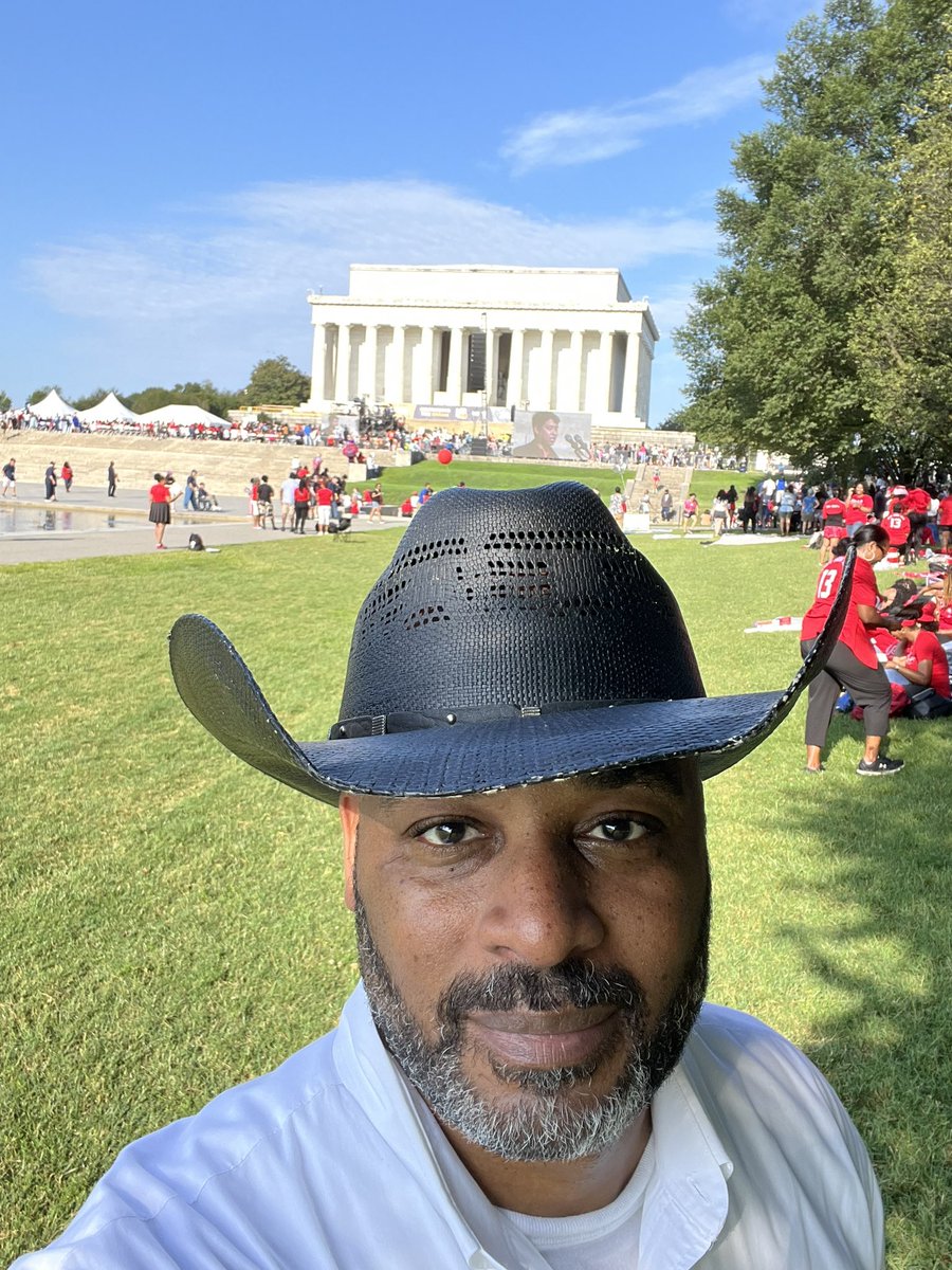 Marcus4Georgia's tweet photo. In Washington today commemorating 60 years since Dr. Kings famous speech on the steps behind me.

We still have much work to do.

#MarchOnWashington https://t.co/NK8eNxyQaL