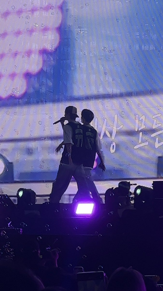 gmagammt's tweet photo. ทำไงดี ㅠㅠㅠㅠㅠ 97 https://t.co/UNMdjfjL61
