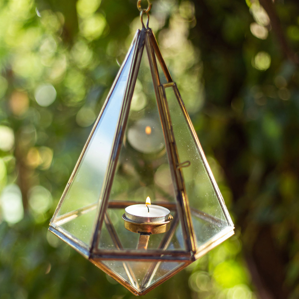 Clara_Create's tweet photo. 25% off our fairtrade accessories this weekend. https://t.co/mqJkDF0LUS https://t.co/eQKVnn8EFi