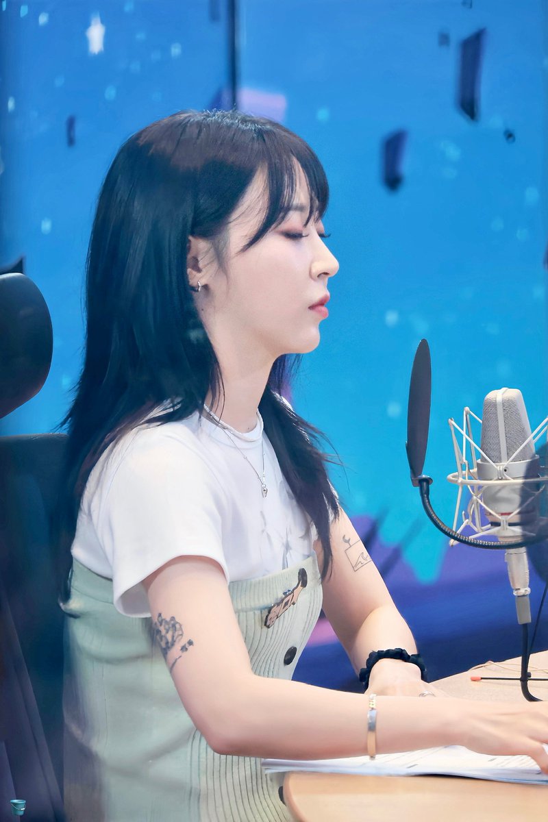 moonbyul pics tweet media