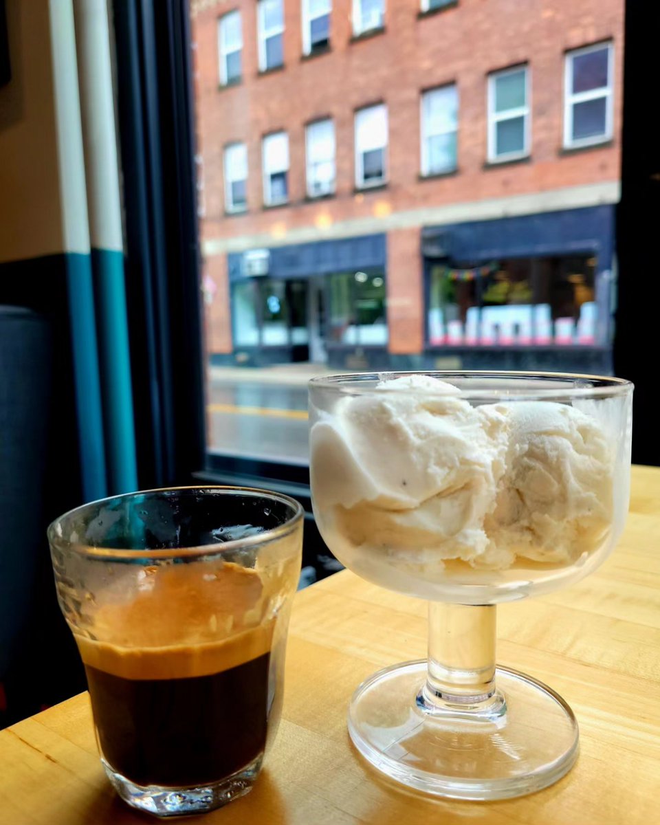 It's going to be a beautiful day! 

Treat yourself to an Affogato, on special this weekend for $5.

#workerowedcoop #communityownedcoop #hybridcoop #coffeehouse #espresso #affagato #weekendvibes #itsabeautifulday #lastdaysofsummer