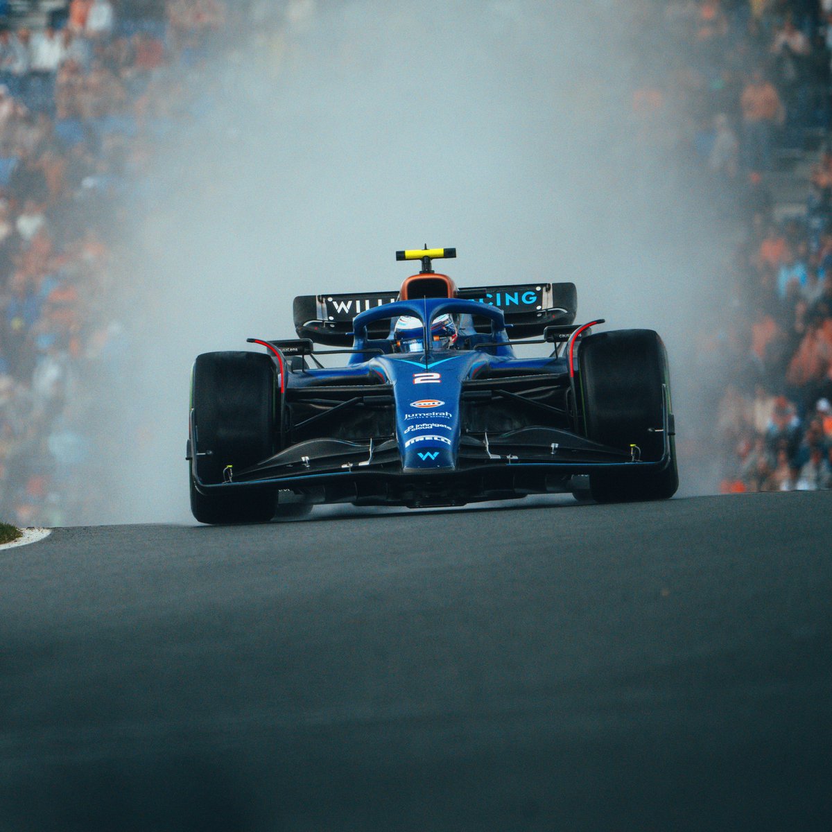 WilliamsF1's tweet photo. BOTH DRIVERS THROUGH TO Q2! 🤩

Albono P1. This guy is COOKIN 🧑‍🍳 https://t.co/xvD9bXesgp