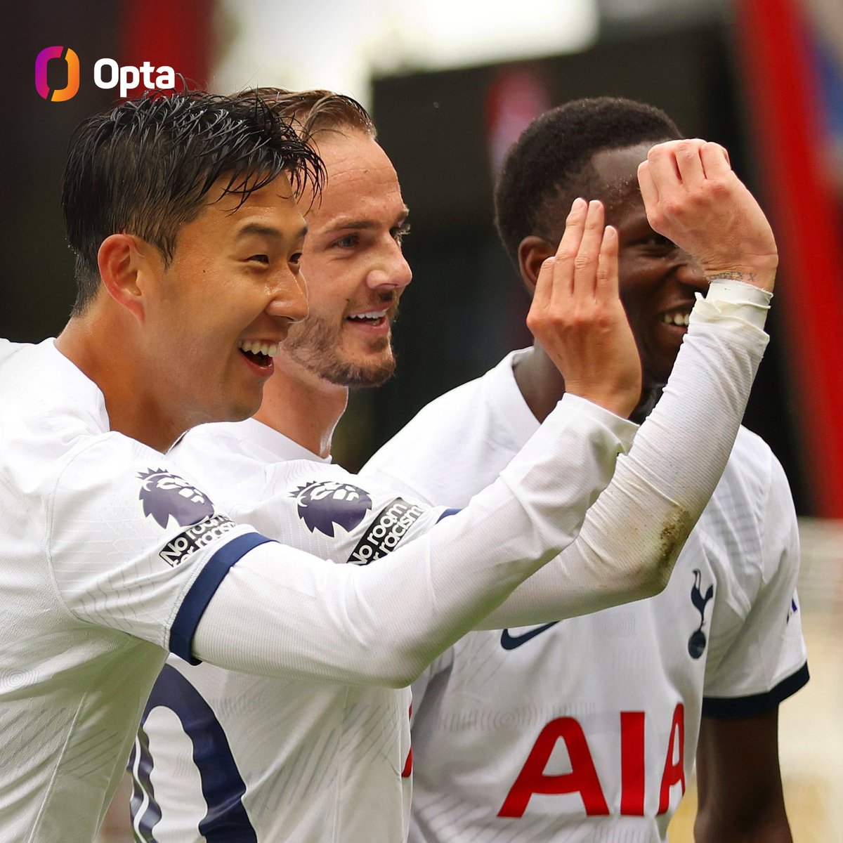 OptaJoe's tweet photo. 2+ - @SpursOfficial have scored 2+ goals in each of their first three games to open a Premier League campaign for the third time, after 2009-10 and 2018-19; they finished fourth in both of those seasons. Target. https://t.co/7p3WhMsIyi