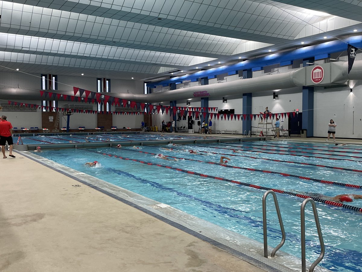 LafCo_Swim's tweet photo. Warm ups have begun...bright and early on this beautiful Saturday morning at Ole Miss Turner Center!! 
Let's Go Dores!⚓️ https://t.co/glZ5ziACxi