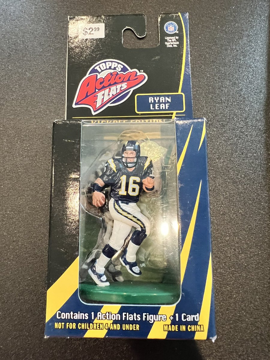 DailyProgress22's tweet image. Best Topps Action Flats by far @RyanDLeaf