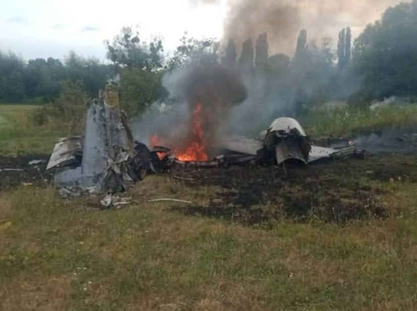 ScytaleNews's tweet photo. #Breaking: The State Bureau of Investigation of Ukraine confirmed the death of three pilots of the Armed Forces of #Ukraine during the collision of two training aircraft L-39. https://t.co/StV67etpqQ