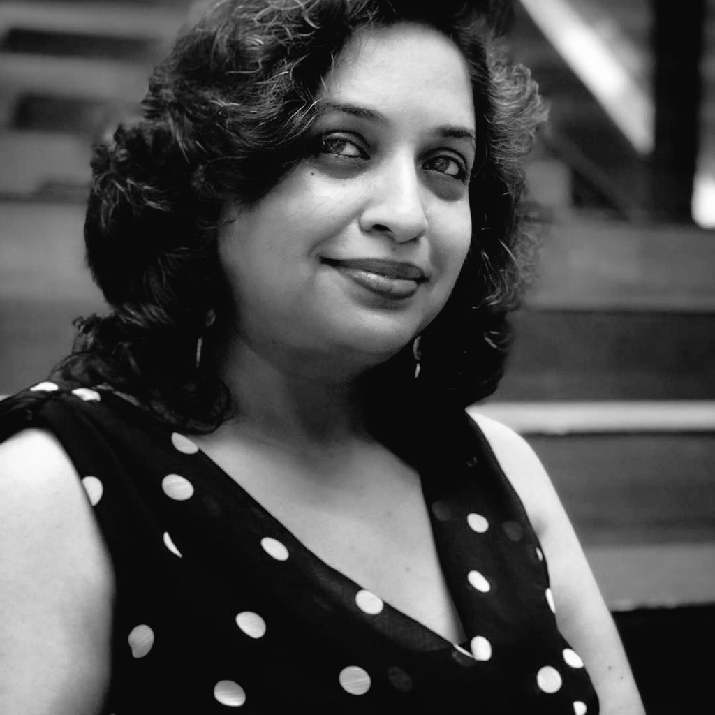 MusingGee's tweet photo. #BlackAndWhiteTwitter https://t.co/qkSKqjYjj4