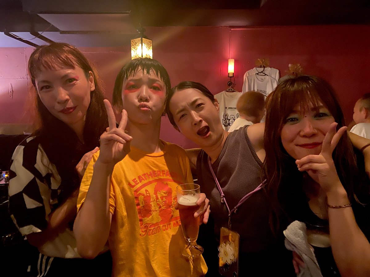 audreybenten's tweet photo. @jungles_japan 7 inch release party in Shibuya!! @tsmmr_jp #japannite Actually their new songs were all good!! https://t.co/9feGiNbwzO