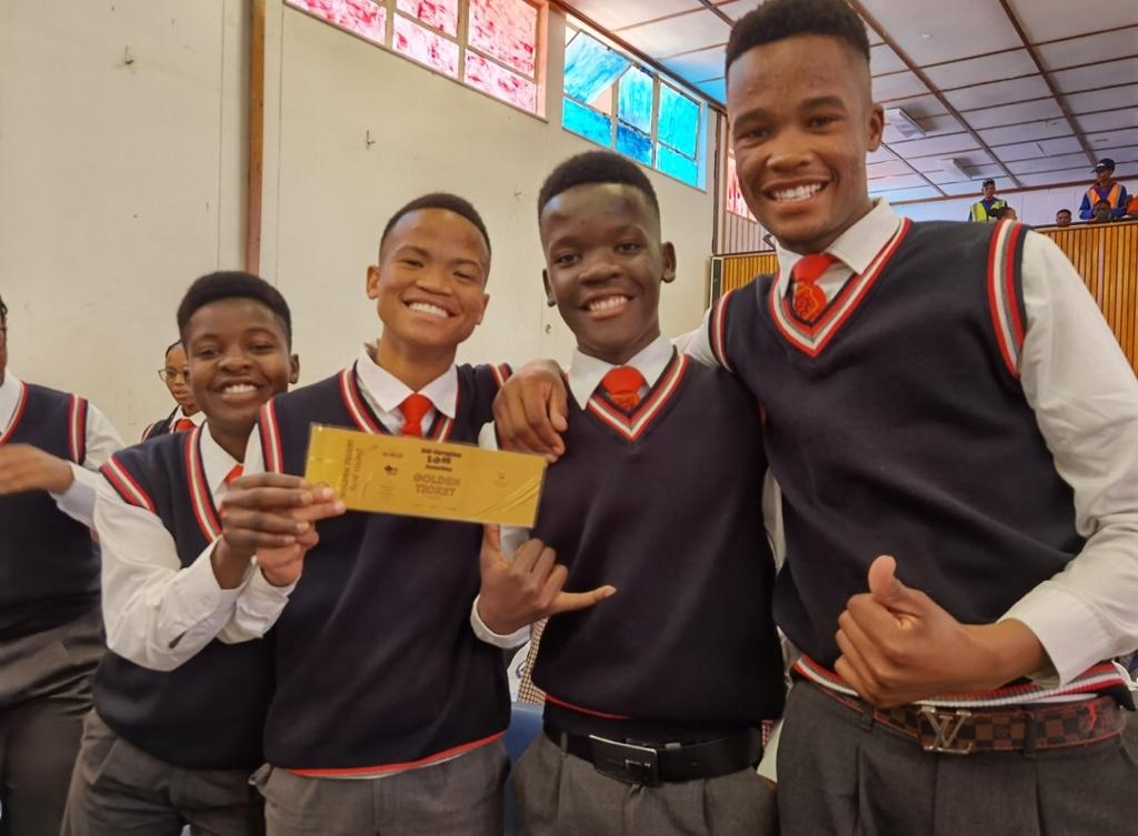 MEIYSAC_Namibia's tweet photo. Angra Pequena Senior Secondary School gets the last golden ticket that books them a place in the final round of the Anti-Corruption Song Competition.
This wraps up the qualifying rounds as we gear up for the finale  on 15 September in Swakopmund.  
#JoinTheFight
#OneVoice
#NACSAP https://t.co/vlX4foIZJz
