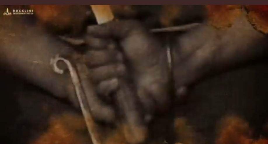 DTSOYOfficial's tweet photo. 10k Tweets needed for 150k Tweets Speed Up Boyss 👊🔥

#WifeSellerShandaSudeep
#SideRoleBeggarSudeep

#DBoss #Kaatera https://t.co/vNztYK56WX