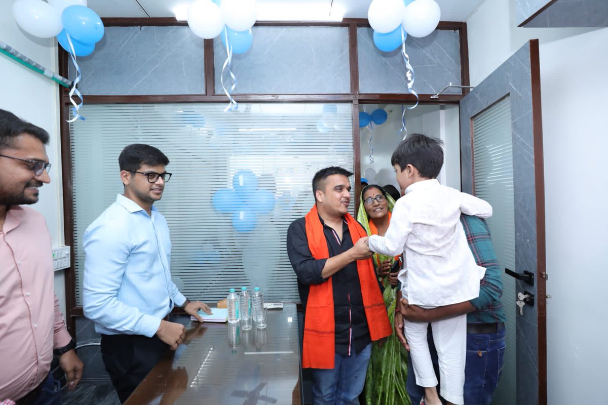 sanghaviharsh's tweet photo. Inaugurated Shree Clinic and Shivaansh Pharmacy in Surat, today.

All the very best to the entire team. Keep growing! https://t.co/g5J07bsBEu