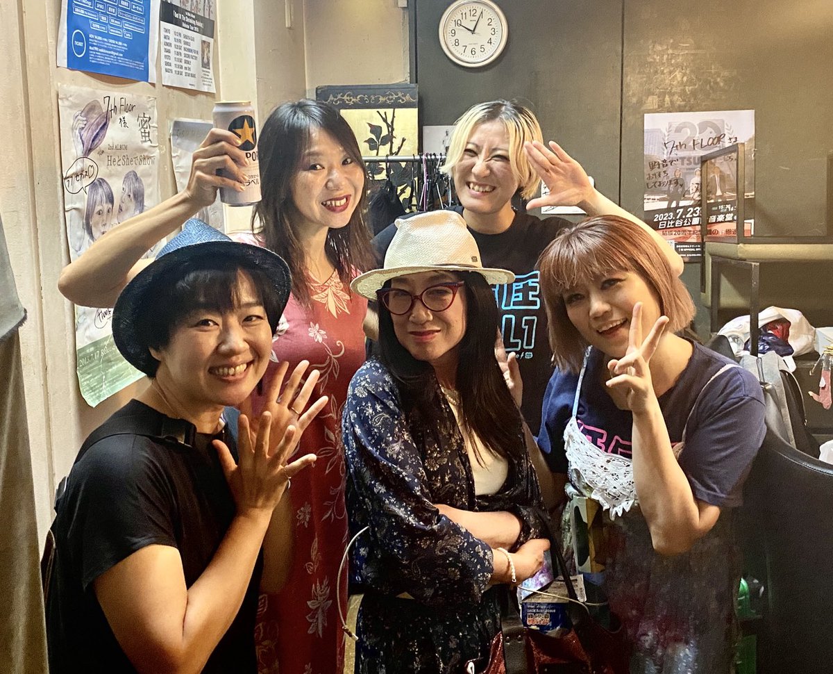 audreybenten's tweet photo. @jungles_japan 7 inch release party in Shibuya!! @tsmmr_jp #japannite Actually their new songs were all good!! https://t.co/9feGiNbwzO