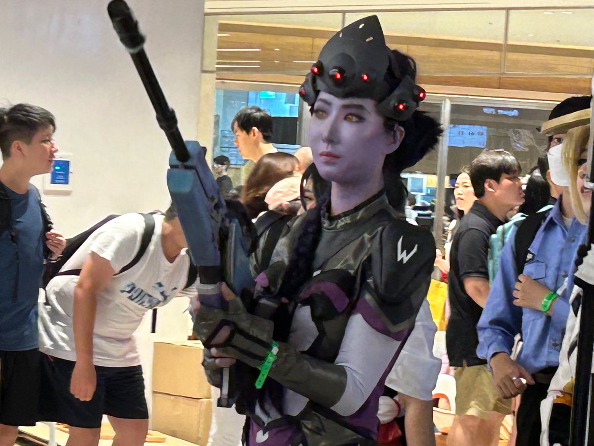 First day in Seoul met so many friends already. Well done to the <a href="/ISQua/">ISQua</a> team, can you make out who’s who? #ISQua2023