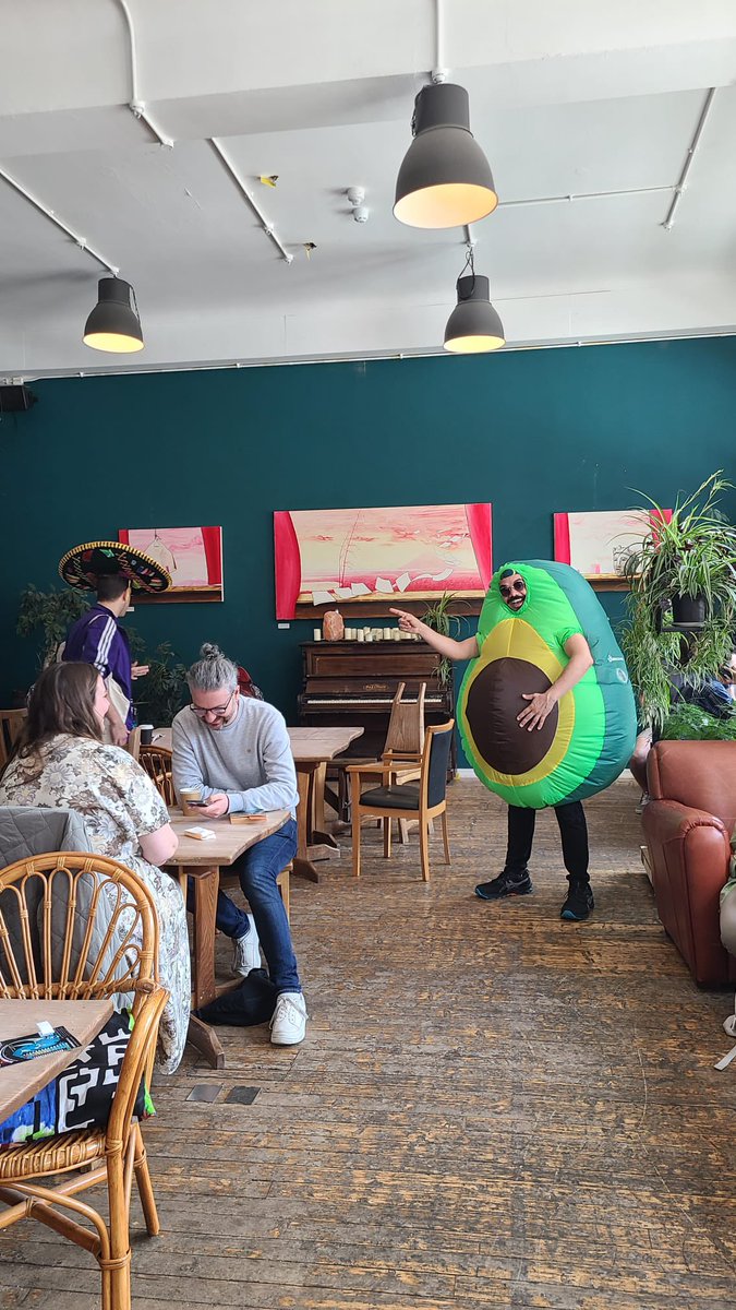 Juan Manuel and Paco are in the building! <a href="/Summerhallery/">Summerhall</a> do you know what does that mean?

🍍🍍FIESTA T O N I G H T 🍍🍍

Who’s ready to have a great Saturday night out?

Come and see #PlayingLatinx at 18:55
🎟️ 🎟️tickets.summerhall.co.uk/event/26:5664/…