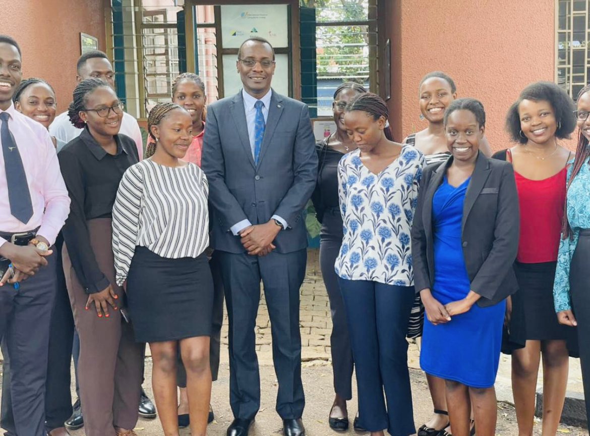 KskFoundation's tweet photo. 🔍 Unlocking Financial Wisdom: A Moment with the CFO of NSSF! 📊

🌟 We had the privilege of delving into the world of retirement planning with the Chief Financial Officer of NSSF, Stevens Mwanje.💼✨ https://t.co/ccKoJvJvQG