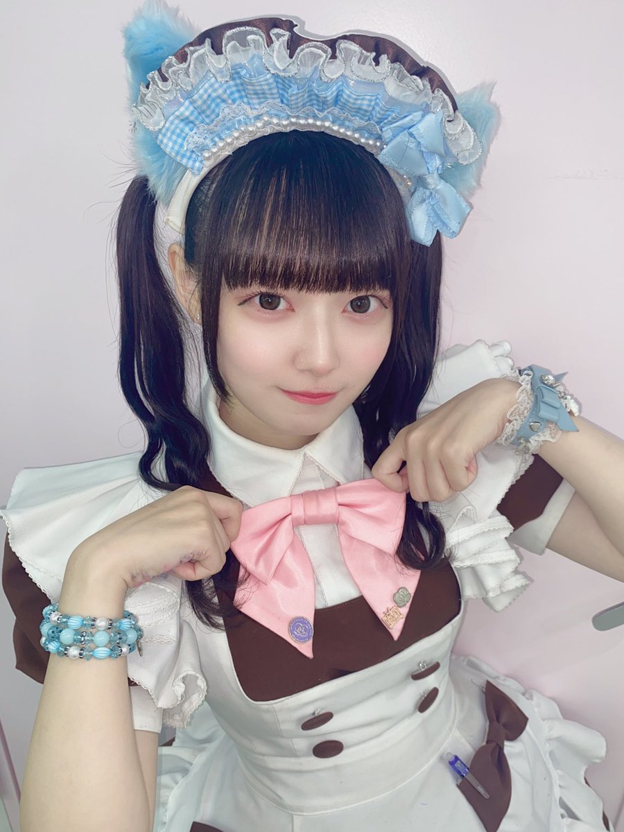 🎀ご主人様、お嬢様へ🎀 大阪本店3階しおりは11月25日にあっとほぉーむ