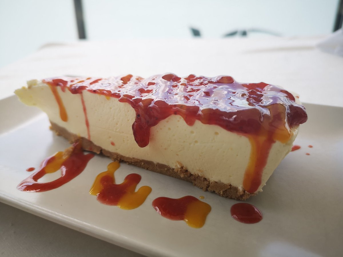 HotelCarril's tweet photo. - Helado de Dulce de Leche 🤤

¿Te gusta el plan? 🤔 
.
Ven a #Galicia y Simplemente #SienteCarril
.
¿Reservamos? 😉 ☎ 986 511 507 │#PacksRegalo│#Escapadas │#Actividades │#Enoturismo https://t.co/linhTcZHJe
