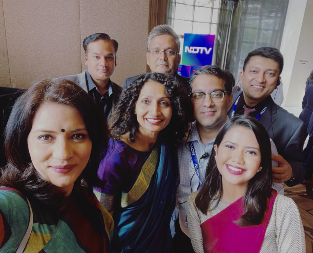 Priyanshi50's tweet photo. Some glimpses from the big @ndtv ‘Decoding G20’ conclave in Delhi! 
#DecodingG20WithNDTV 

@GargiRawat @sanket https://t.co/5Jlqf2X155
