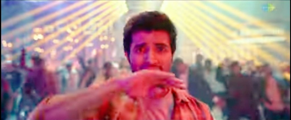 payelsarkarart's tweet photo. @TheDeverakonda Rest will b in the film tht how💘wife is so imp in yr life my❤VJ Gublu❣Sai @TheDeverakonda we r #CosmosConnection #tweenflames #soulmate #Kushi u agreed or not thts yr choice but I loved2see yr ths cute dance n expressions✌Atlist through film u experienced the same wht I💃feel https://t.co/i9QRusD0zb