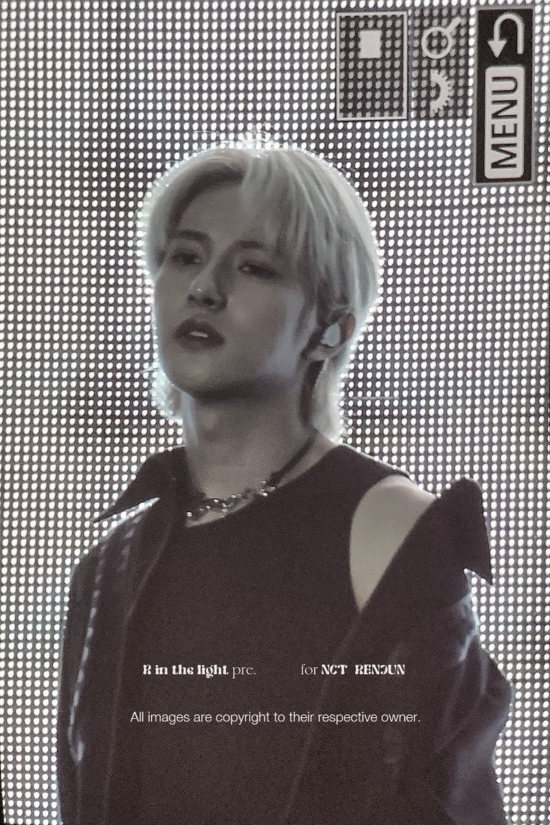 ROLO0323's tweet photo. The power of this renjun pict hold is on another level of crazy https://t.co/DH4IYmJYp2