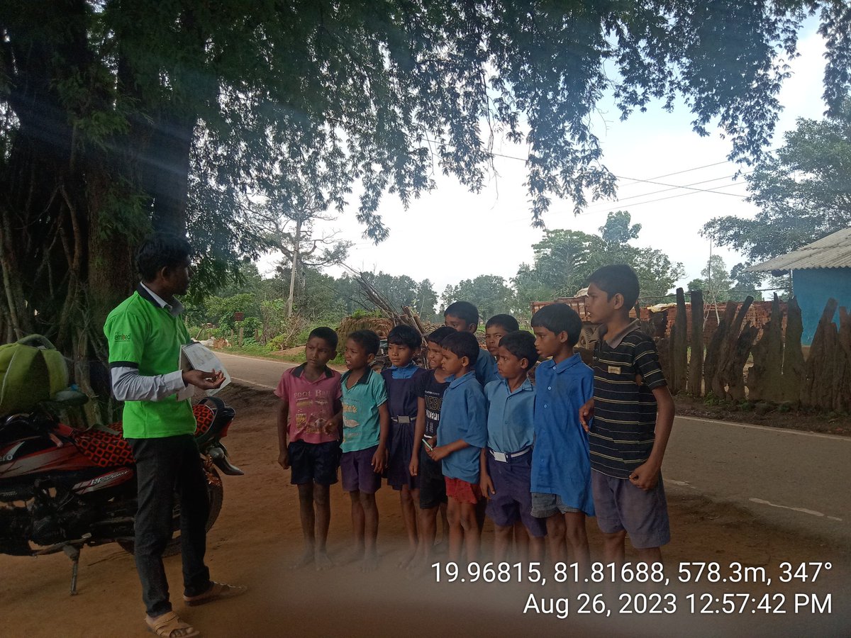 DhaniramNetam3's tweet photo. Date 26/08/23 ko balenga block baderajpur me schooli bacho ko larwa nast avm malaria dengu bimari ki jankari dete huye
#Embed2Endmalaria
@Azadfhindia @sksomya @Avdheshsingh_ https://t.co/3YAfus4sLr