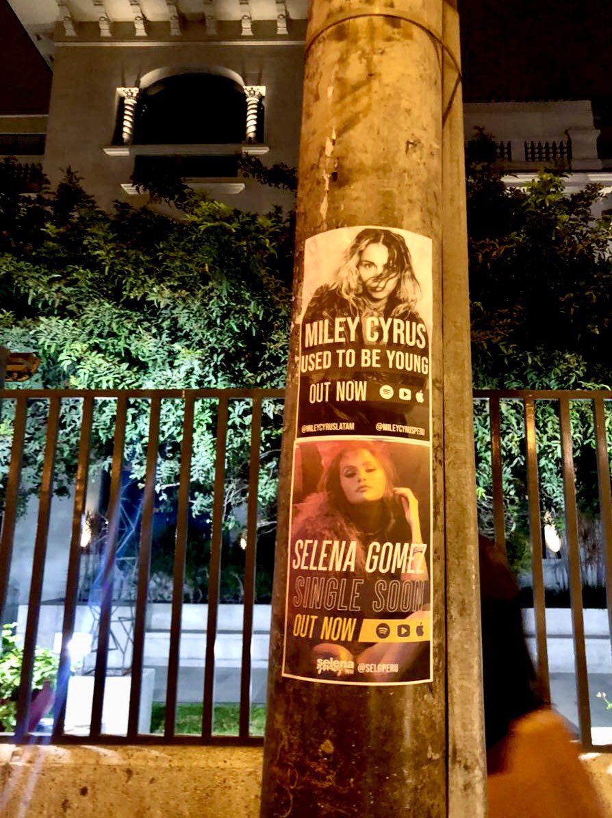 Selena Gomez Perú tweet media
