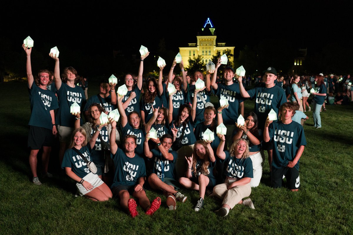 USUAggies's tweet image. One of our favorite times of the year. Welcoming new Aggies to the family! #usuaggies