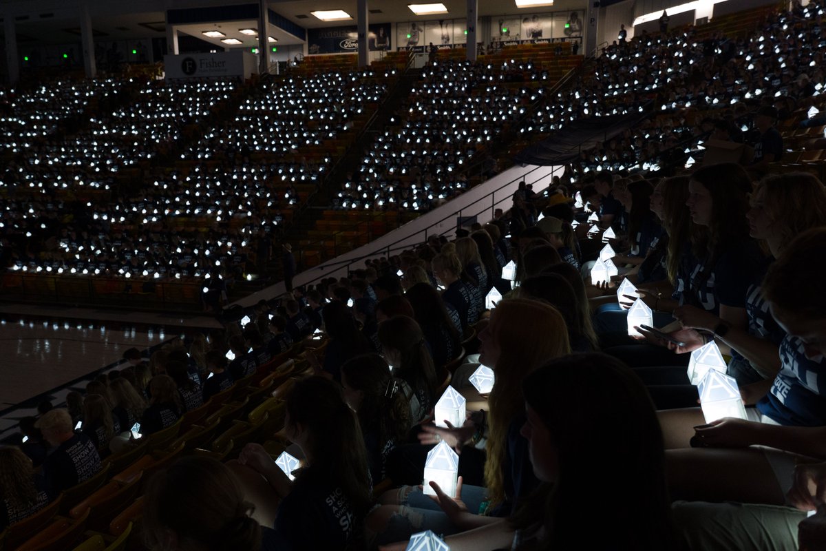 USUAggies's tweet image. One of our favorite times of the year. Welcoming new Aggies to the family! #usuaggies