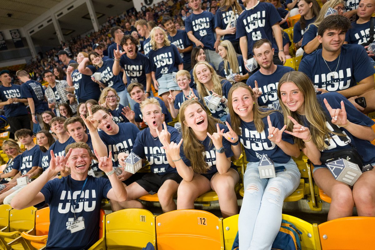 USUAggies's tweet image. One of our favorite times of the year. Welcoming new Aggies to the family! #usuaggies