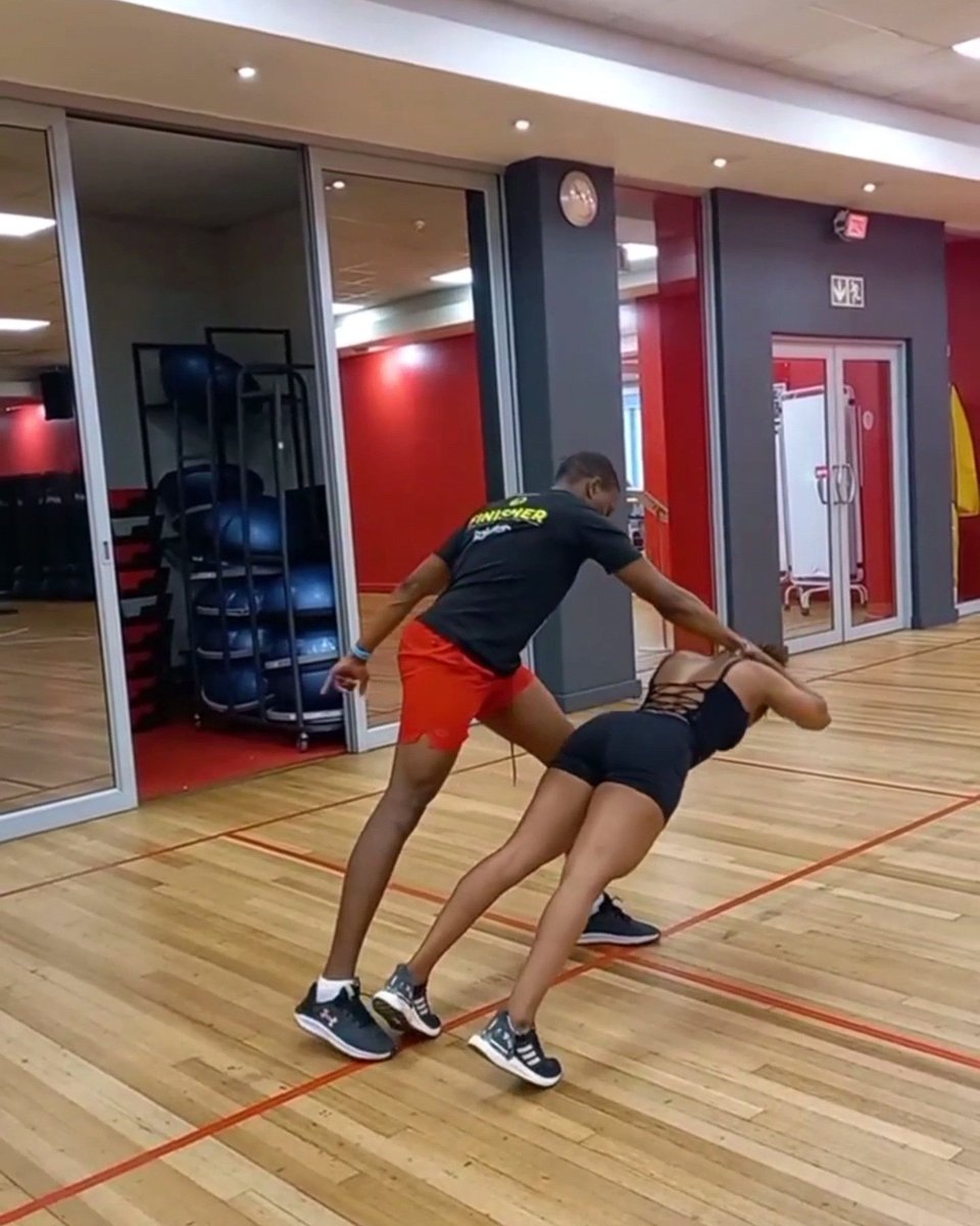 Zakes_Mda's tweet photo. "Stay focused on your grind and purpose."
#SaturdayMood #FitnessMotivation #FetchYourBody2023 #GroupExerciseInstructors #PersonalTrainers #ThanzFitTrainer #MDAPersonalTrainer #DareToBeDifferent #QuittingIsNotAnOption #Volcanic2023 #StoneridgeConquer #Greenstone #VirginActiveSA https://t.co/L56023qb6g
