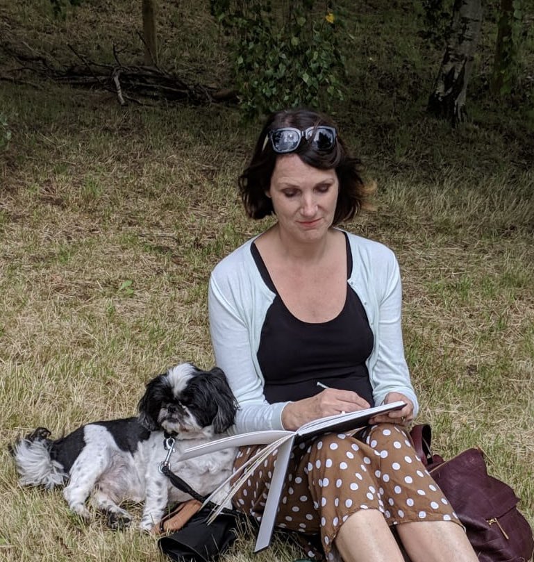 LouiseD_etcher's tweet photo. Happy #internationaldogday here are my two Shitzus, Tommy and Kiki. They often come out sketching with me. Where would I be without them! Dogs are everything! #artistdogs #studiodogs #dogsandart #sketching #dogwalks #shitzus https://t.co/OD23d3Tu4G